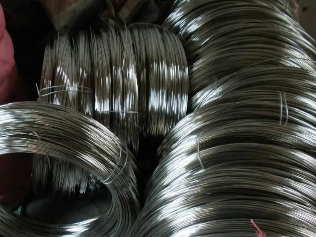 Galvanized Low Carbon Steel Wire